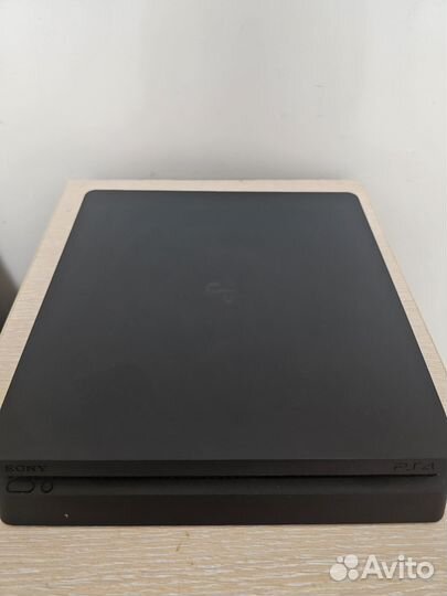 Sony PS4 slim 1tb