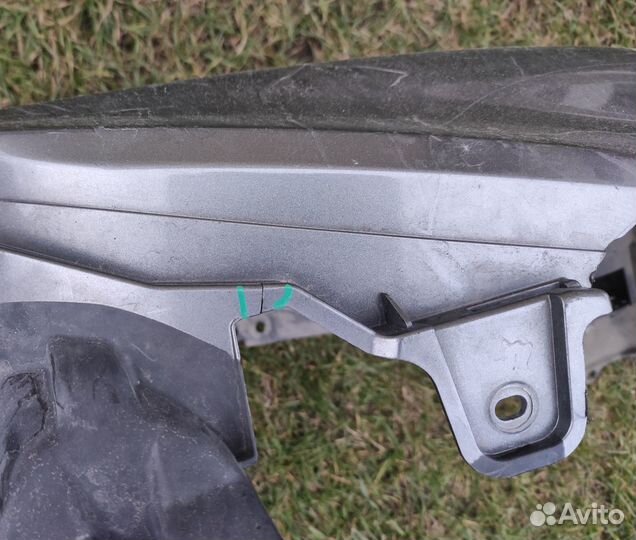 Бампер передний Nissan Qashqai 2018 серый