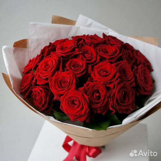 Букет 25 красных роз