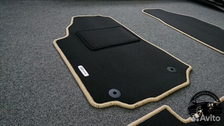 Автоковрики для Audi A6 C4 / 100 C4, графитовые