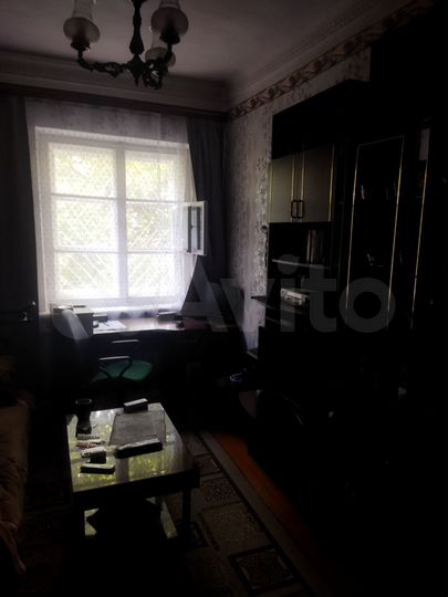 3-к. квартира, 81,1 м², 1/3 эт.