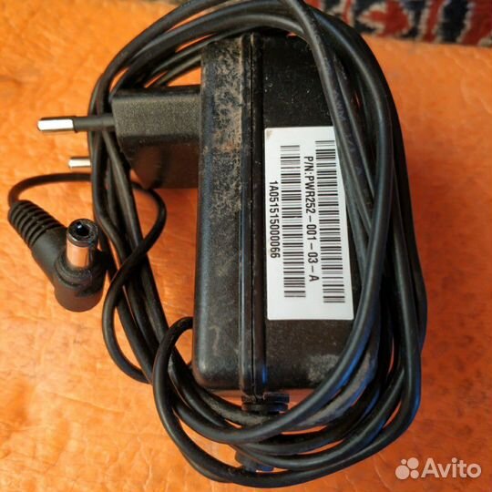 Зарядное устройство