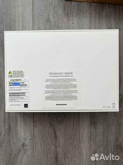 MacBook Air 13 (2020), 256 ГБ, M1 (8 ядер), RAM 8 ГБ, GPU 7-core