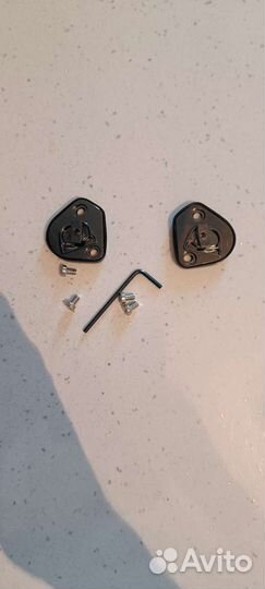 Крепеж визора к шлему Agv, Shoei