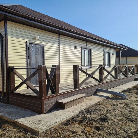 Коттедж 164 м² на участке 10 сот.