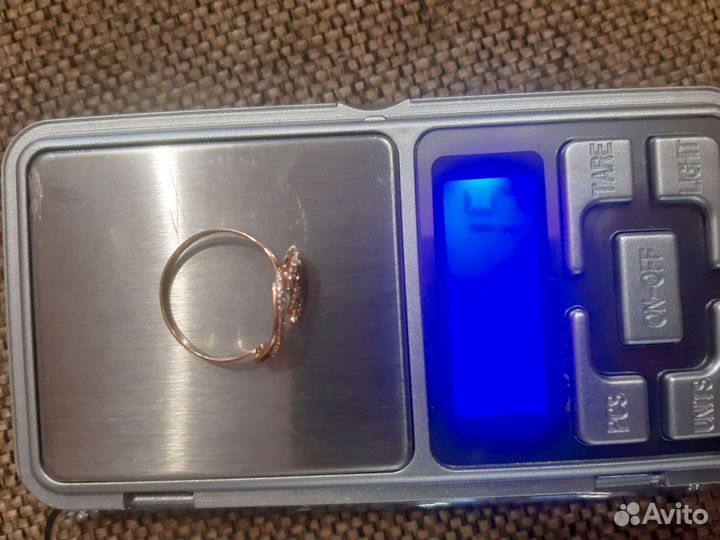 Золотое кольцо женское 585