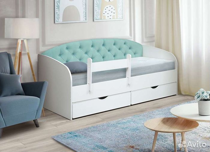 Кровать для малыша мягк спинка лдсп с ящиками