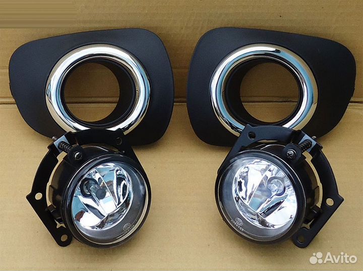 Птф паджеро спорт 2. Mitsubishi pajero sport птф. Птф митсубиси паджеро. Противотуманки паджеро спорт. Led противотуманные фары для паджеро спорт 1.