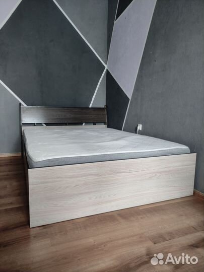 Кровать 140х200 с матрасом Ascona