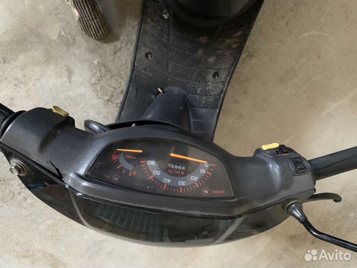 Мопед Honda Dio