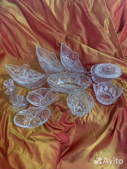 Хрусталь: ладьи, салатники,конфетницы, подсвечник