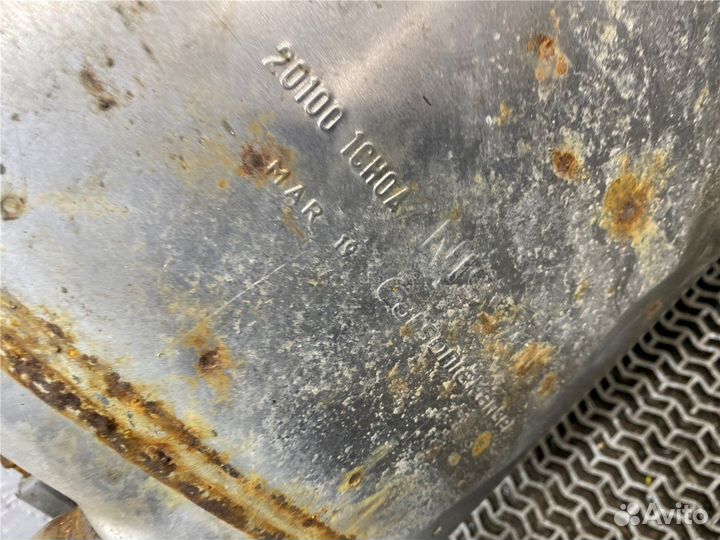 Глушитель Infiniti QX70, 2016