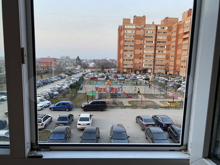 2-к. квартира, 62,7 м², 3/10 эт.