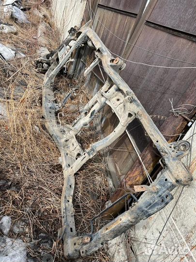 Продам раму land cruiser 200