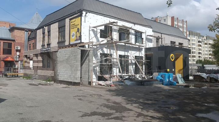 Продам помещение свободного назначения, 300.8 м²