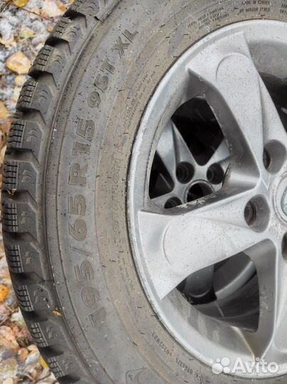 Продаю зимние колеса Мазда 3