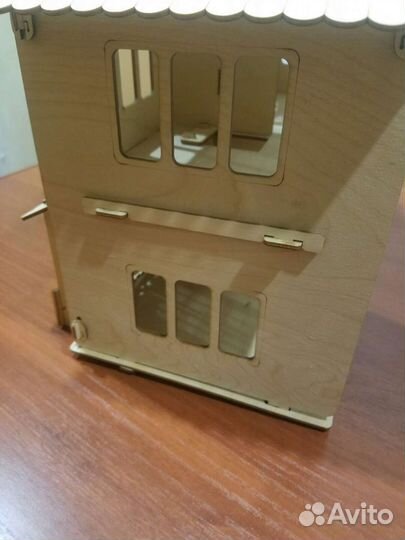 Домик кукольный