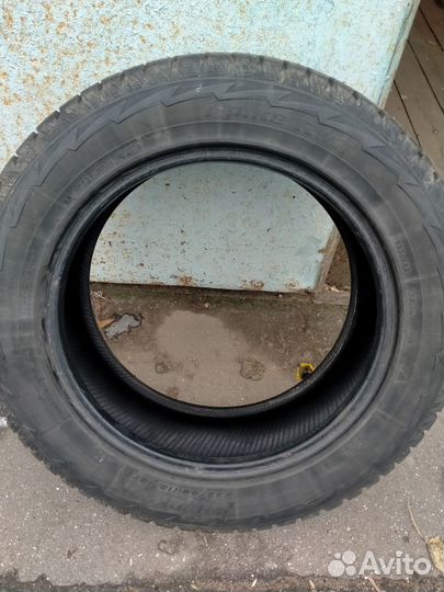 Hankook Winter I'Pike 235/60 R18