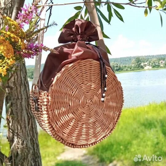 Плетёная сумка круглая