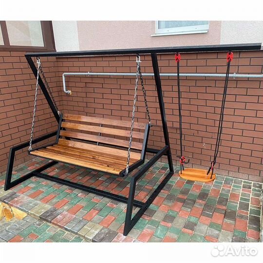 Садовые качели новые