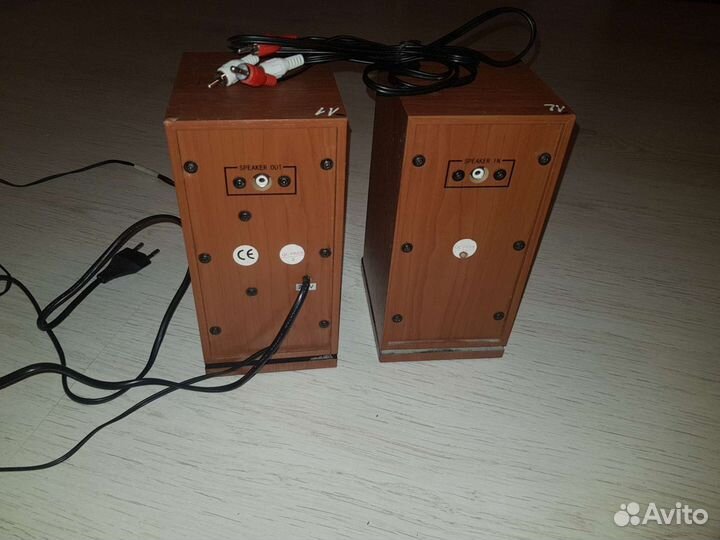 Акустические колонки
