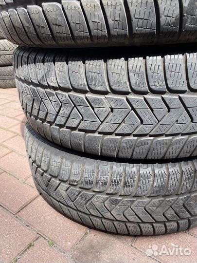 Pirelli Scorpion Winter 215/65 R17