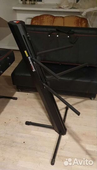 Стойка для клавишных