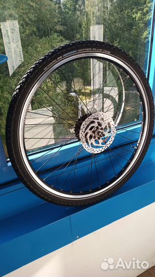 Комплект колес 26 размера с шипованной покрышкой