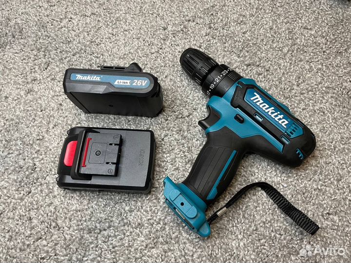 Шуруповерт Makita 26V