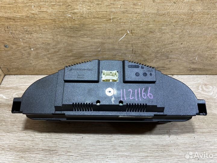 Панель приборов Mercedes W203 дизель 1121166