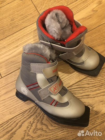 Детские лыжи с ботинками 30-31размер