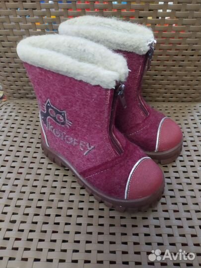 Сапожки для девочки
