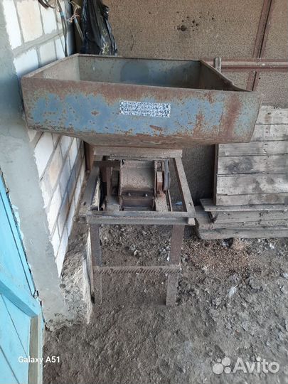 Мельница для зерна