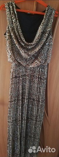 Платье в пол