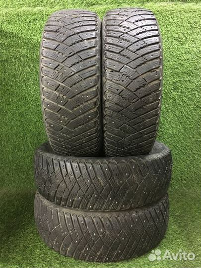 Goodyear Ultragrip Ice Arctic 195/65 R15 88T