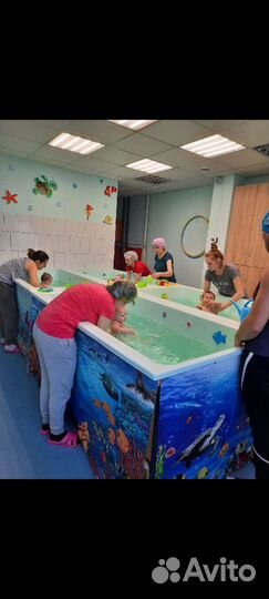 Грудничковое плавание в домашней ванне, в бассейне