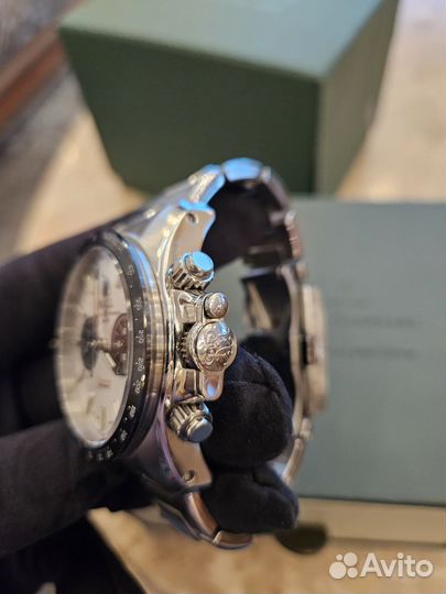 Часы Ball Engineer Hydrocarbon Racer Chronograph