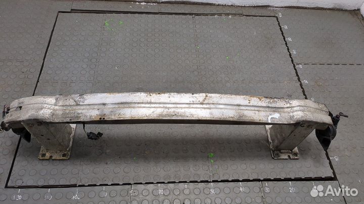 Усилитель бампера Audi A5 (8T), 2010