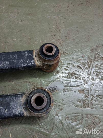 Рычаг задний нижний