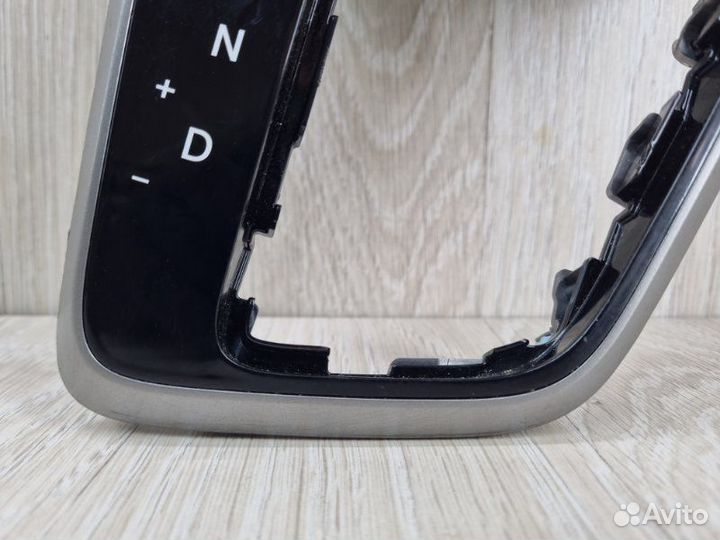 Накладка консоли Hyundai Solaris 2