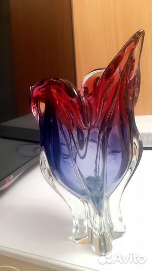 Петушокваза чехословакия, гутное стекло