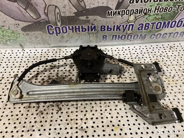 Стеклоподъемник задний левый Chrysler PT Cruiser