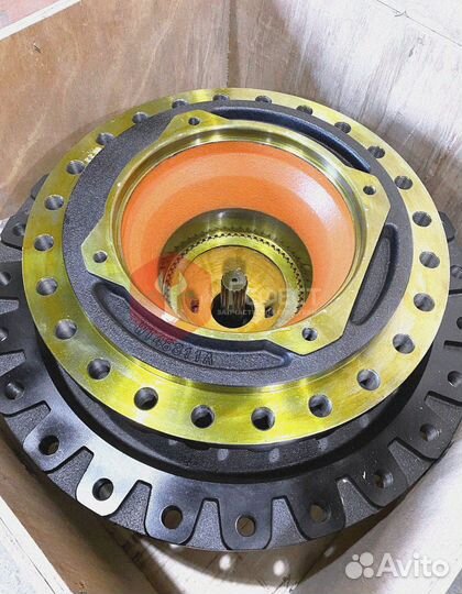 Бортовой редуктор Hitachi ZX670LC-5B 9254462