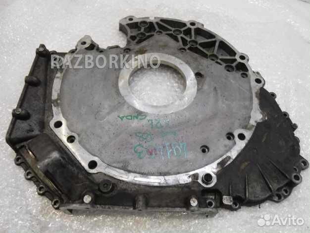 Крышка двигателя передняя