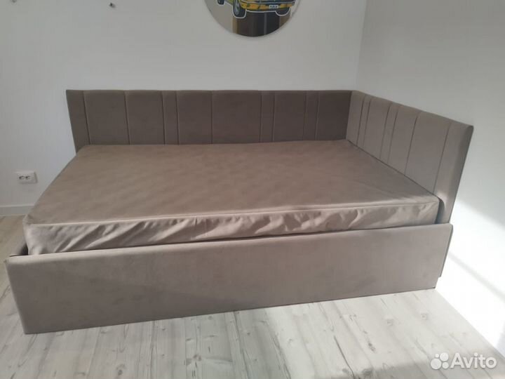 Кровать диван мягкая для подростка ребёнка