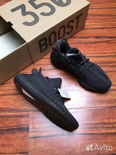 Кроссовки Adidas Yeezy Boost 350 v2 Black