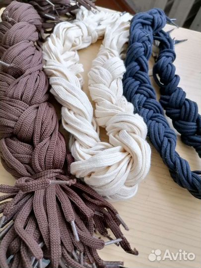 Шнурки разные