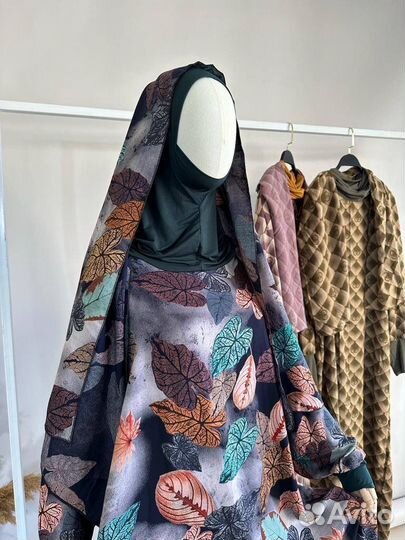 Намазник с вшитым шарфом и хиджабом