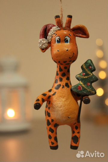 Игрушка на елку жираф