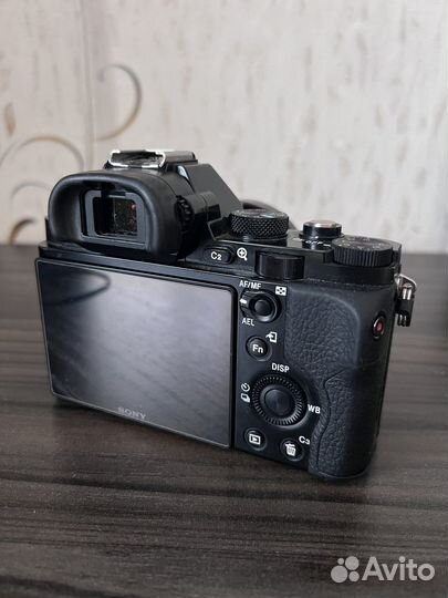 Полнокадровый фотоаппарат sony a7s+объектив 28 мм
